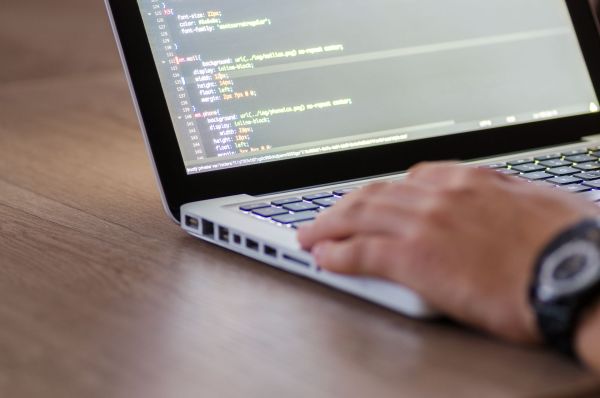Comment la technologie informatique transforme la société que vous ne pouvez pas ignorer