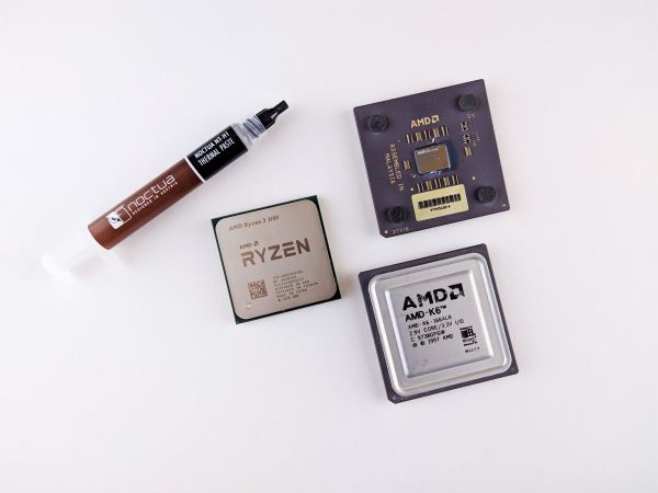 Comparaison entre processeurs Intel et AMD