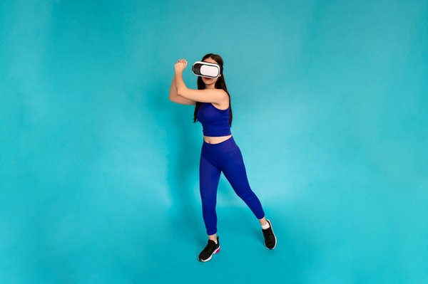 Quels sont les défis de la création d'un jeu de simulation de gestion de la qualité de l'eau potable?